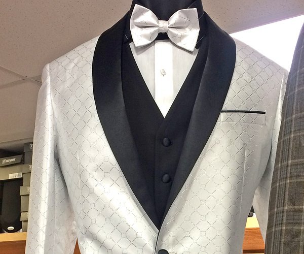neck close suit